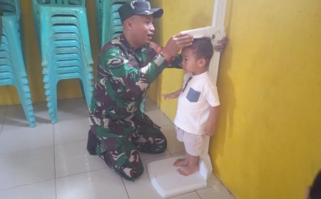 Wujudkan Balita Sehat, Babinsa Dampingi Pelaksanaan Posyandu Di Desa Binaan