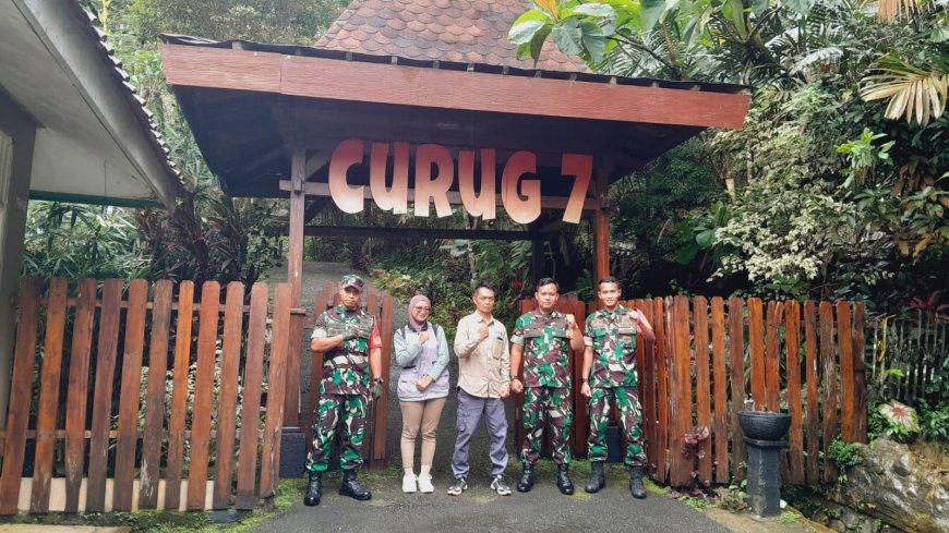 Babinsa Koramil 12/ Sigaluh Patroli di Lokasi Wisata Curug Pitu kec. Sigaluh