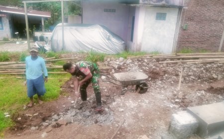 Babinsa Dampingi Pembangunan KDKMP Desa Bandingan Fokus Pengerjaan Saluran Keliling